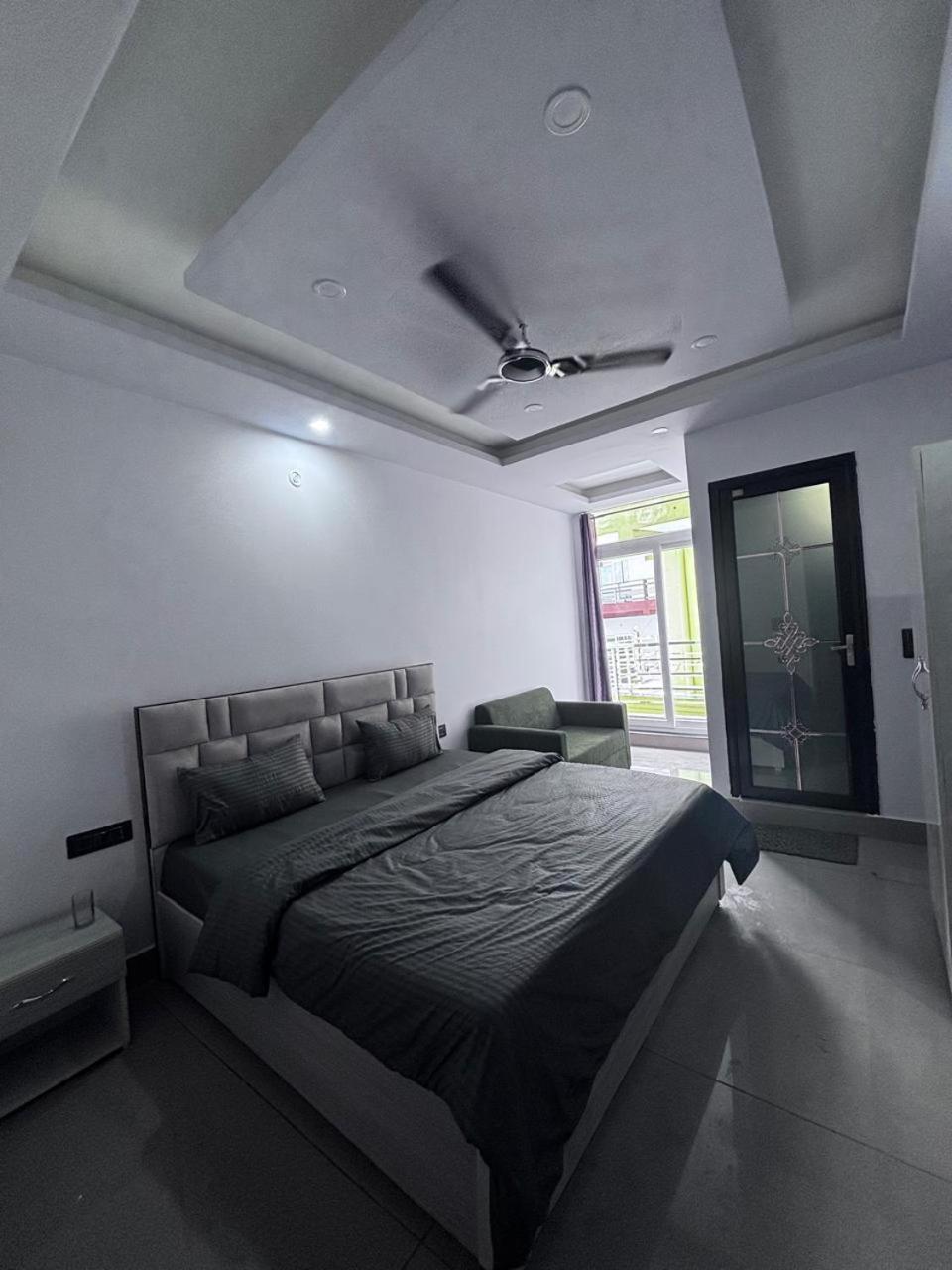 Hotel Paradise Palm Rishikesh Exterior photo